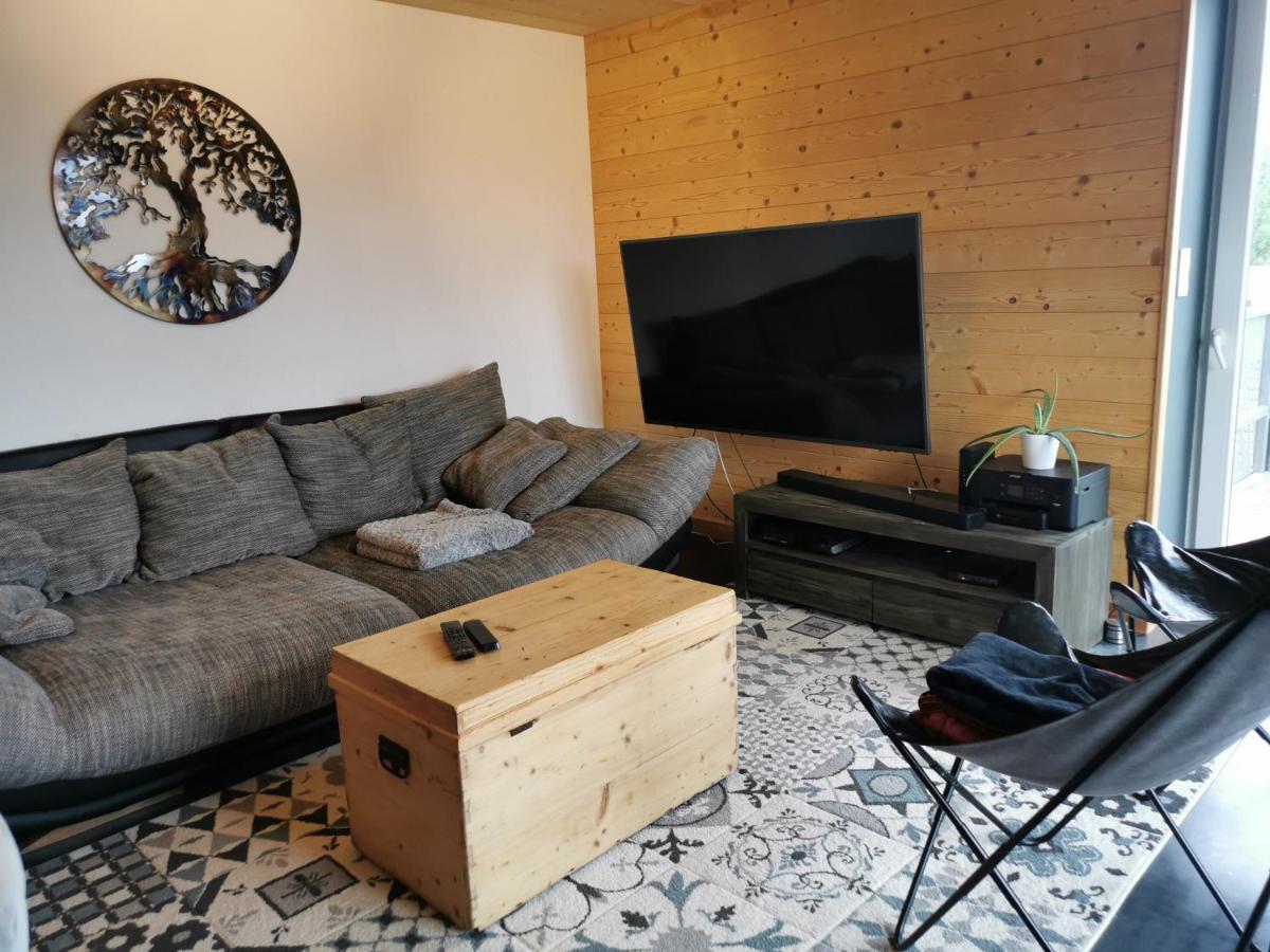 Superbe Appartement Neuf Avec Terrasse Orchamps-Vennes Zewnętrze zdjęcie