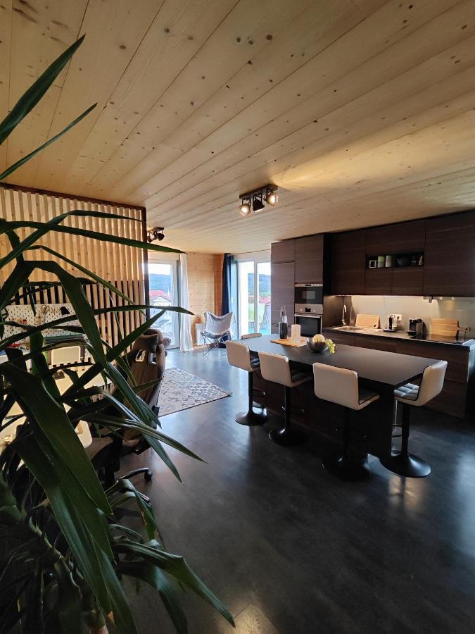 Superbe Appartement Neuf Avec Terrasse Orchamps-Vennes Zewnętrze zdjęcie